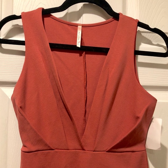 DEEP V Stretch Sleeveless Dress - Party/Night Out - Picture 5 of 7